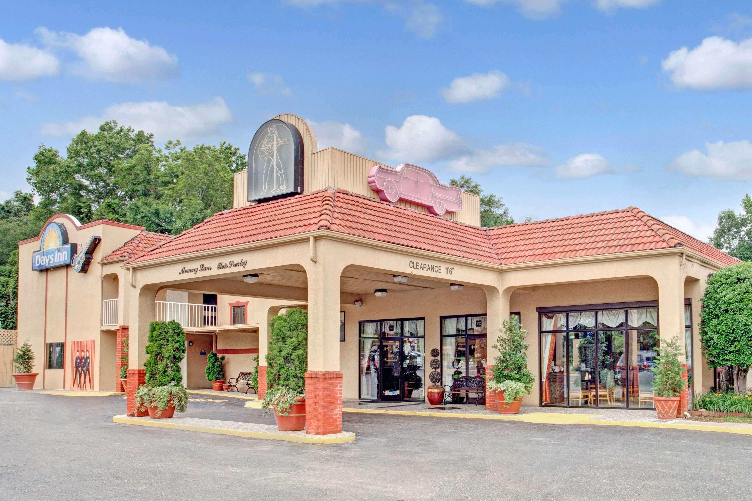 Days Inn By Wyndham Memphis At Graceland Exterior foto